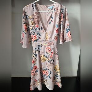 She + Sky Blush Pink Floral V-Neck Midi Dress